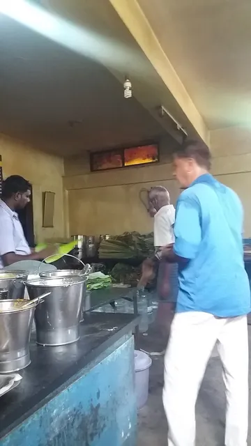 Hotel Sharavana Bhavan