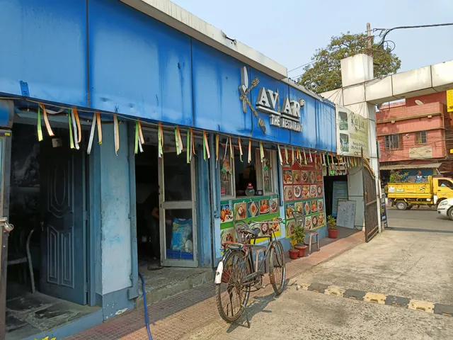 KAVIAR RESTAURANT