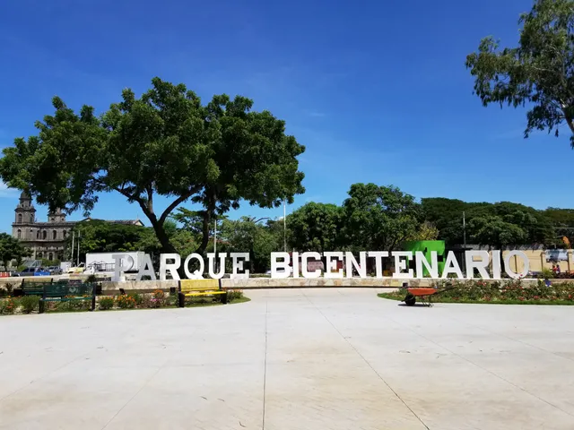 Bicentenario Park