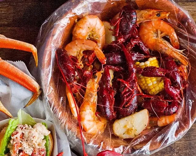 Crazy Crab West 12 Mile