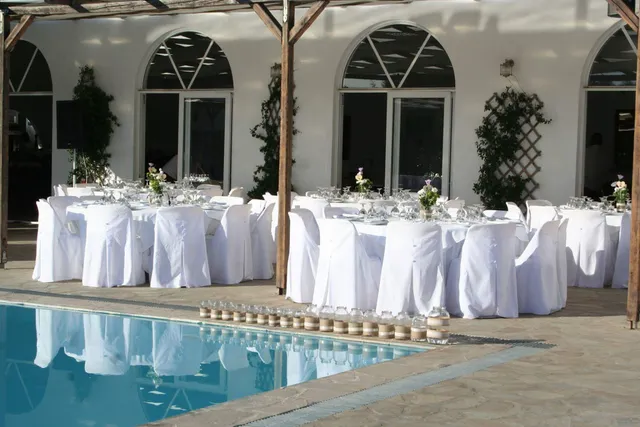 Anemomylos Bungalows