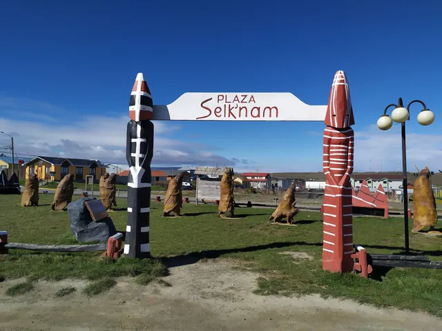 Plaza Selknam