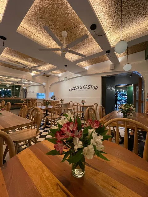 Ganso & Castor - Envigado