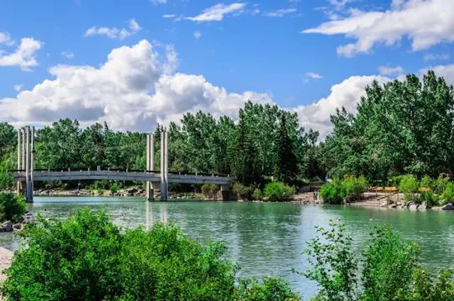 Bow River Pathway