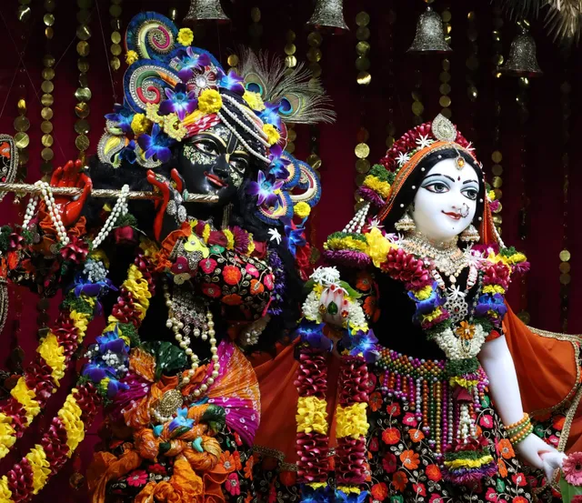 ISKCON Sri Sri Radha Madan Gopal Mandir - Nashik