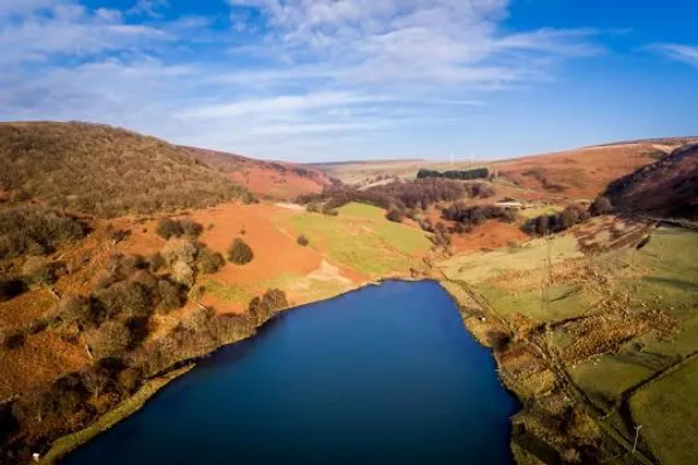 Cwmtillery Lakes