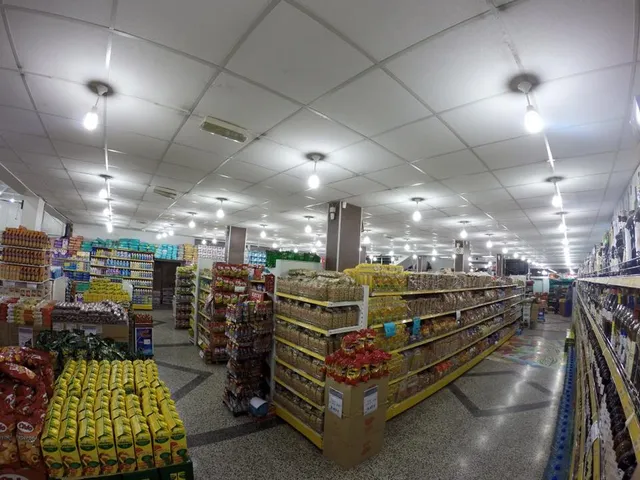 Qendra Tregtare TROPIKAL