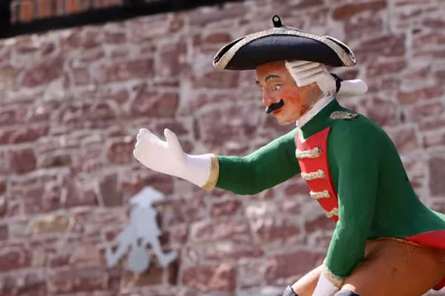 Münchhausen-Brunnen, Bodenwerder - Bonifatius Stirnberg (1994)