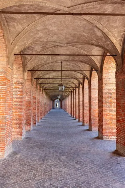 Degli Antichi Gallery