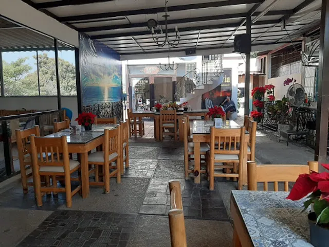 La Sirena - Restaurante de mariscos