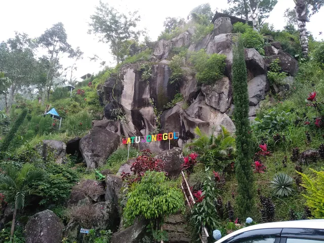 Wisata Watu Jonggol