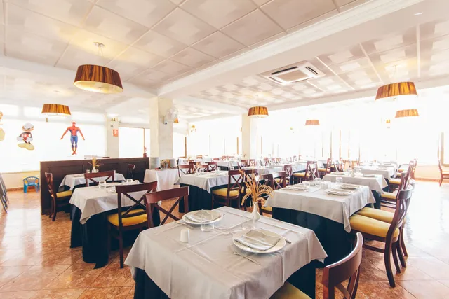 EL CANTAL RESTAURANTE ARROCERIA