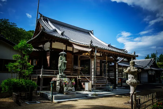 Hokaiji Temple