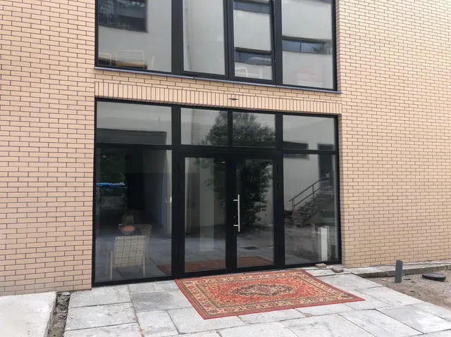 photo-1