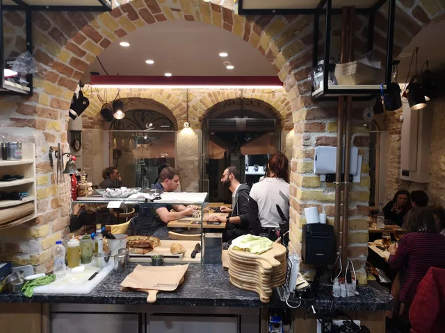 Margherita Pizza Artigianale Corfu