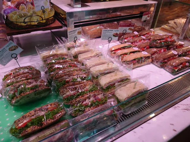 Paris Baguette - Incheon Airport Branch