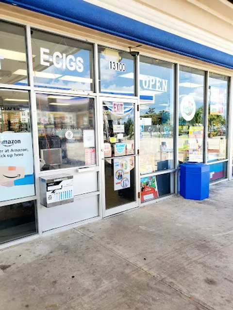 Lan’s Kitchen (Inside Marathon)