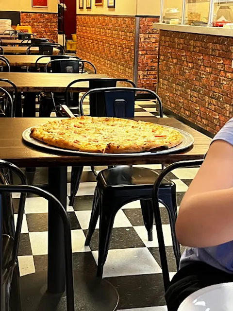 Emilio's Italian Pizzeria