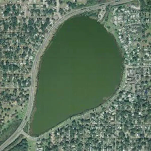 Lake Hunter