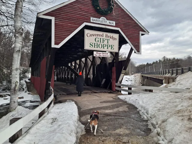 Covered Bridge Gift Shoppe