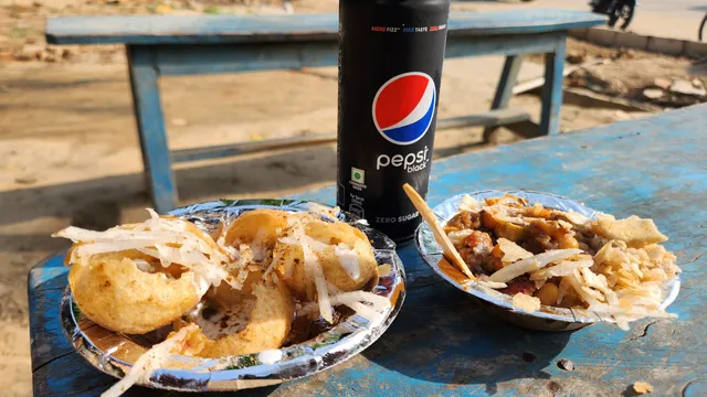 Mukesh Chaat Bhandar