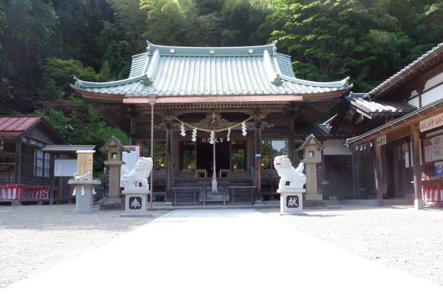 Hayama Shrine