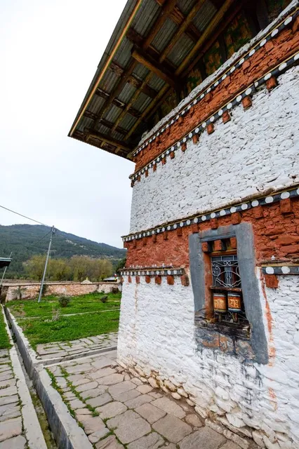 Jambay Lhakhang བྱམས་་པ་ལྷ་ཁང་།