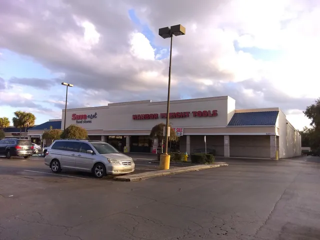 Northpoint Crossing Shopping Center