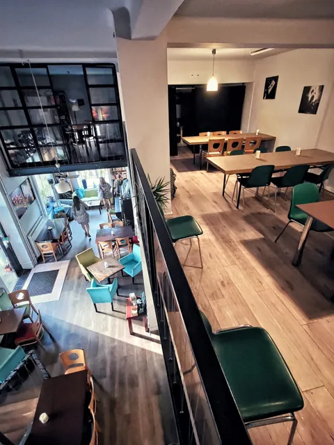 Klubokawiarnia Życie Jest Fajne