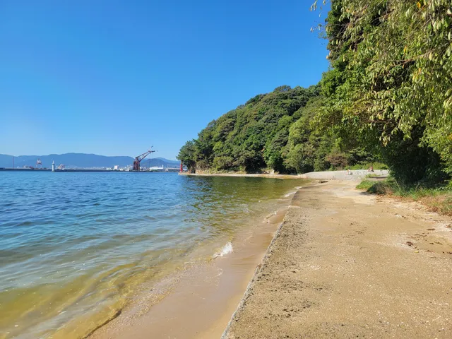 Public Beach Access Pathway for Ujina Beach
