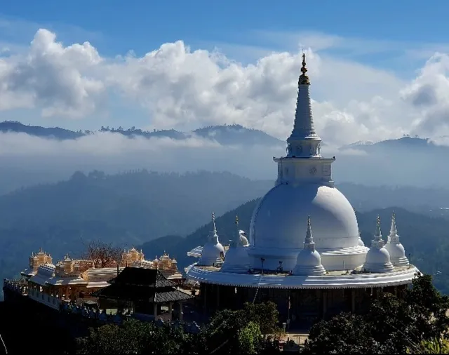 Mahamevnawa Buddhist Monastery - Bandarawela