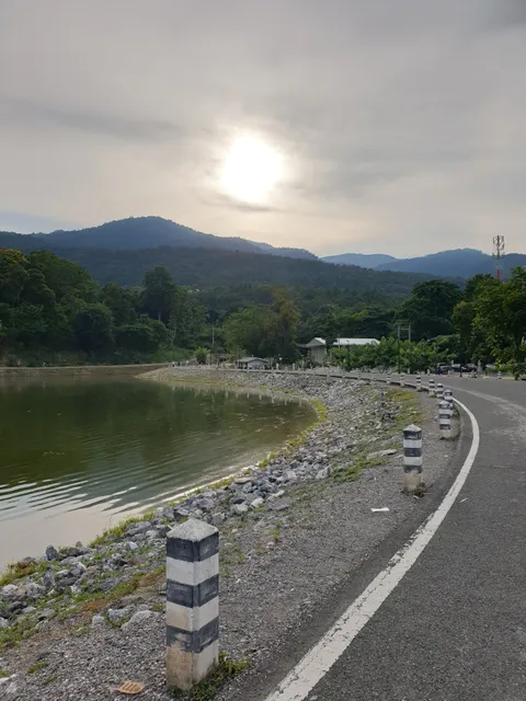 Tat Chomphu Reservoir