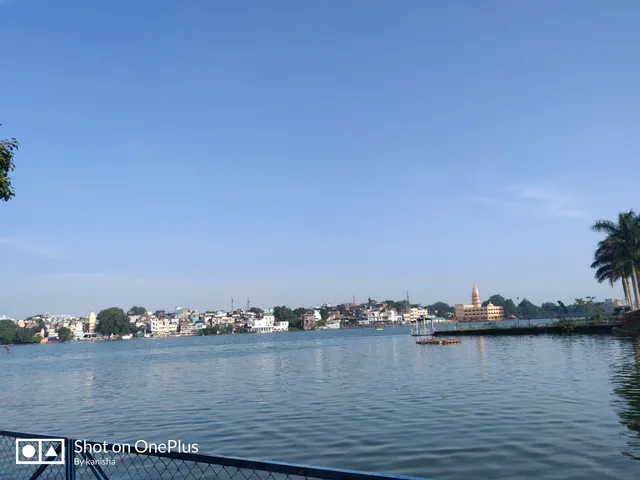 Khatlapura Scenic Lake Point