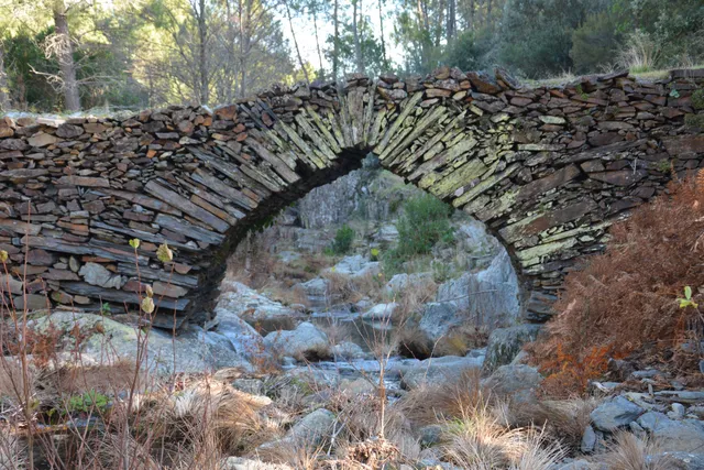 PUENTE DE LOS MACHOS