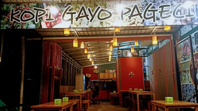 Kopi Gayo Pagecik & Mie Aceh
