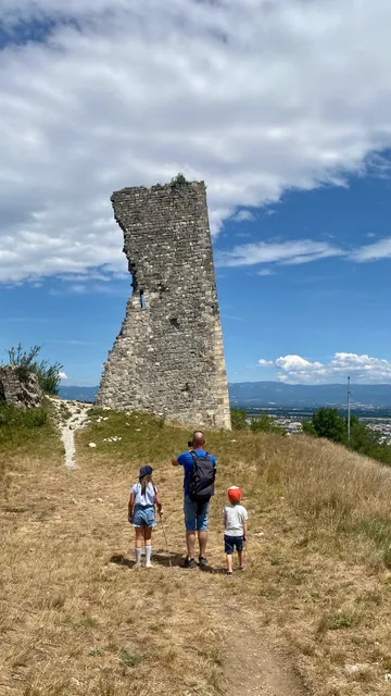 Tour penchée de Soyons