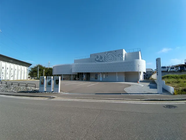 Tokamachi City Museum TOPPAKU