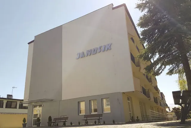 Ośrodek Wczasowo-Wypoczynkowy JANOSIK