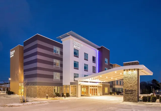Fairfield by Marriott Inn & Suites Boston Walpole