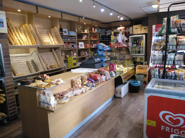 Okindegia, Kafetegia & Gastrotaberna Lore Toki