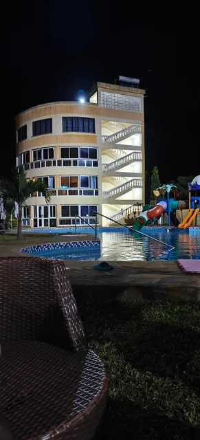 Sian Holiday Apartments