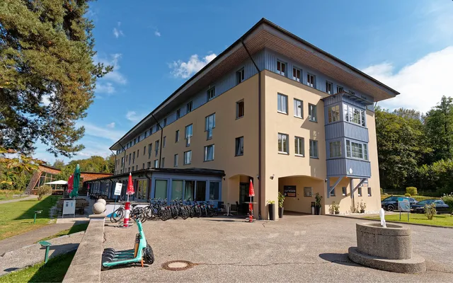 Youth and Family Hostel Cap Wörth