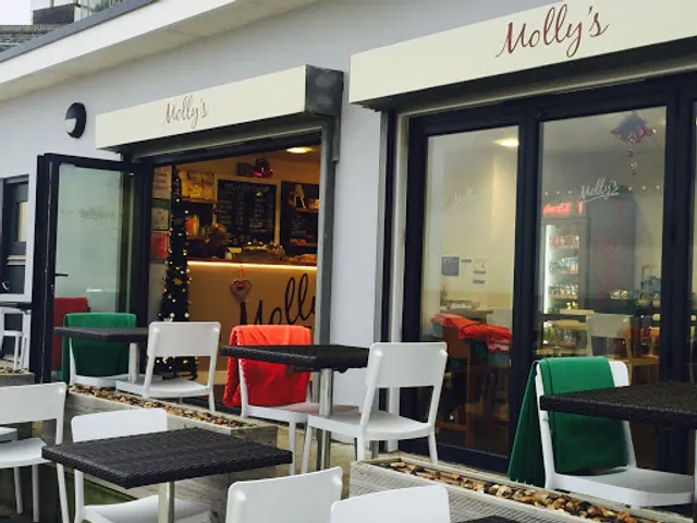 Molly's At The Beach