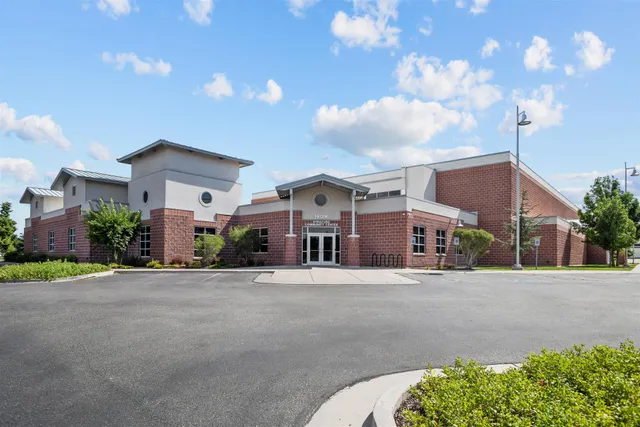 Syracuse Community Center