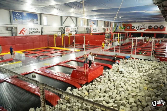 Park trampolines JumpWorld Wroclaw