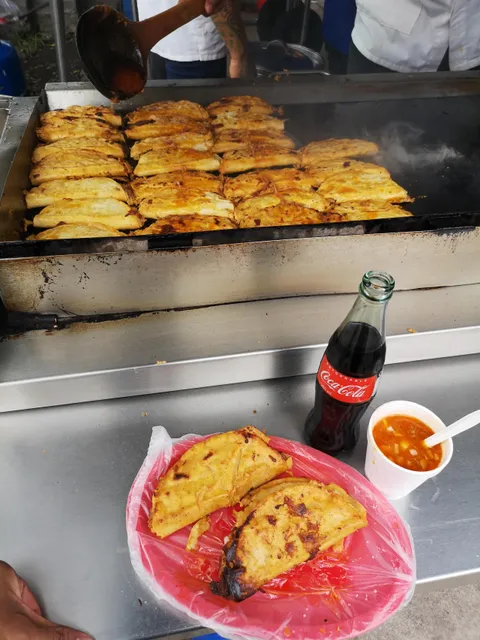 Tacos De Barbacoa Charly