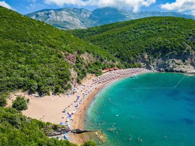 Čanj Beach