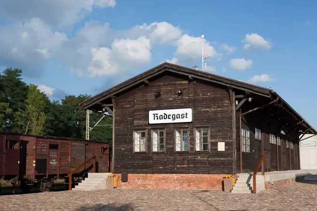 Radegast Train Station