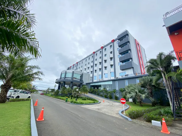 Grand Maleo Hotel & Convention Mamuju