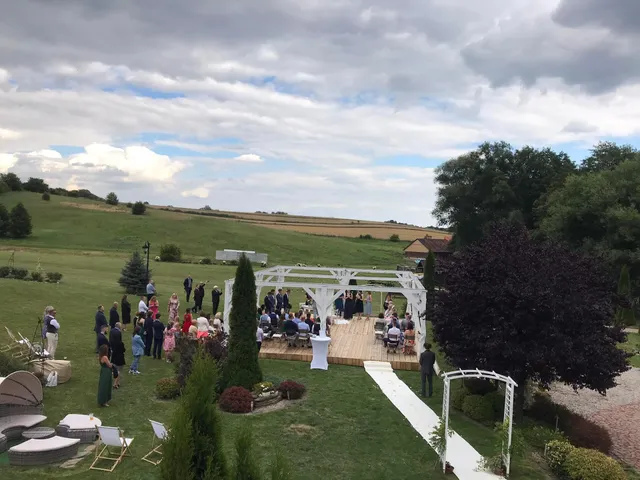 Agroturystyka & Wellness SPA "W Dolinie Stawu" - Noclegi